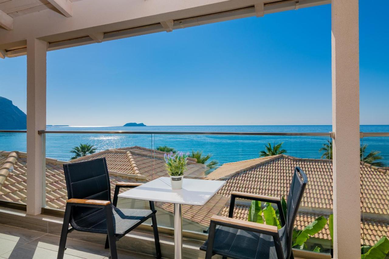 Kalamákion Crystal Beach Hotel מראה חיצוני תמונה