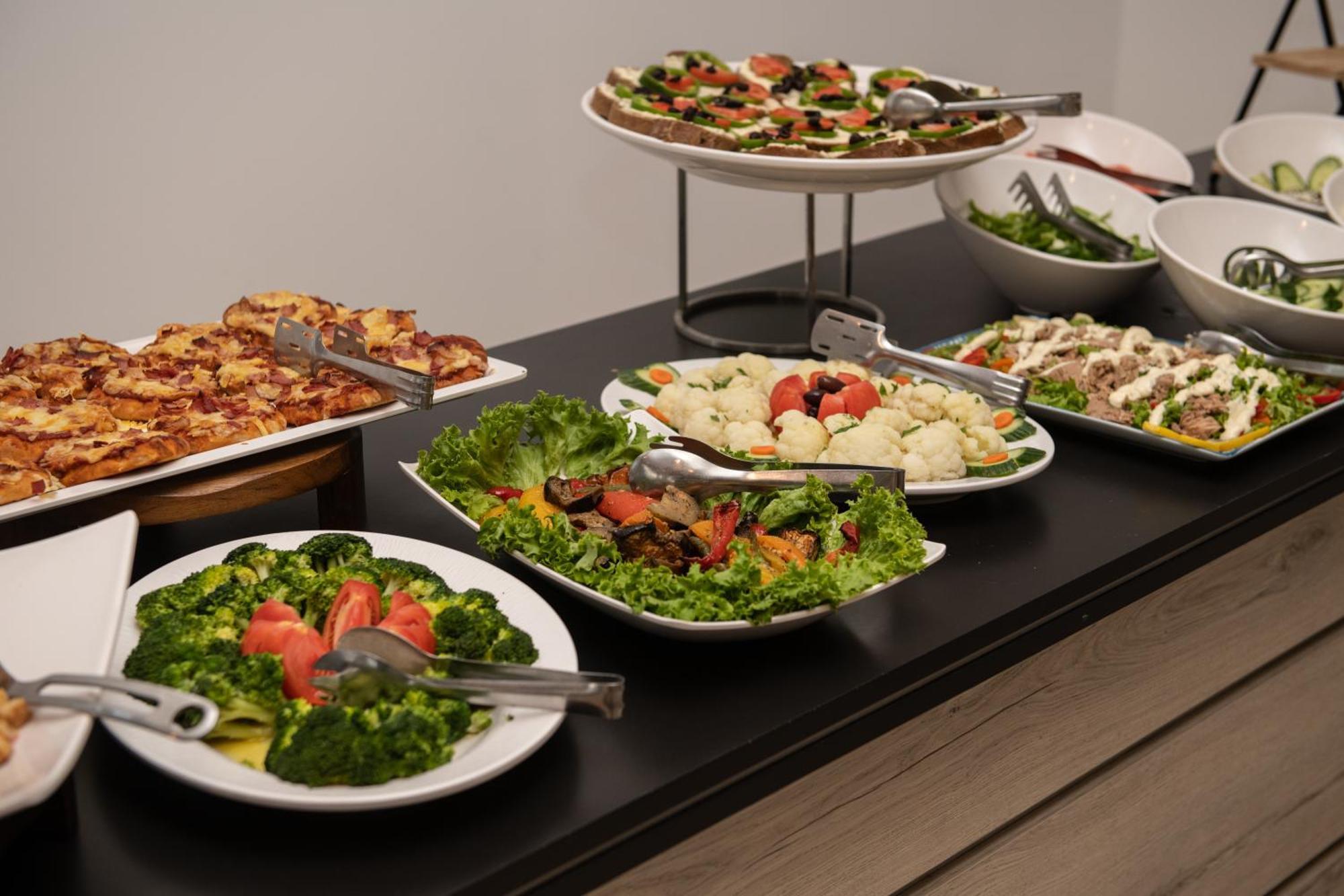Kalamákion Crystal Beach Hotel מראה חיצוני תמונה