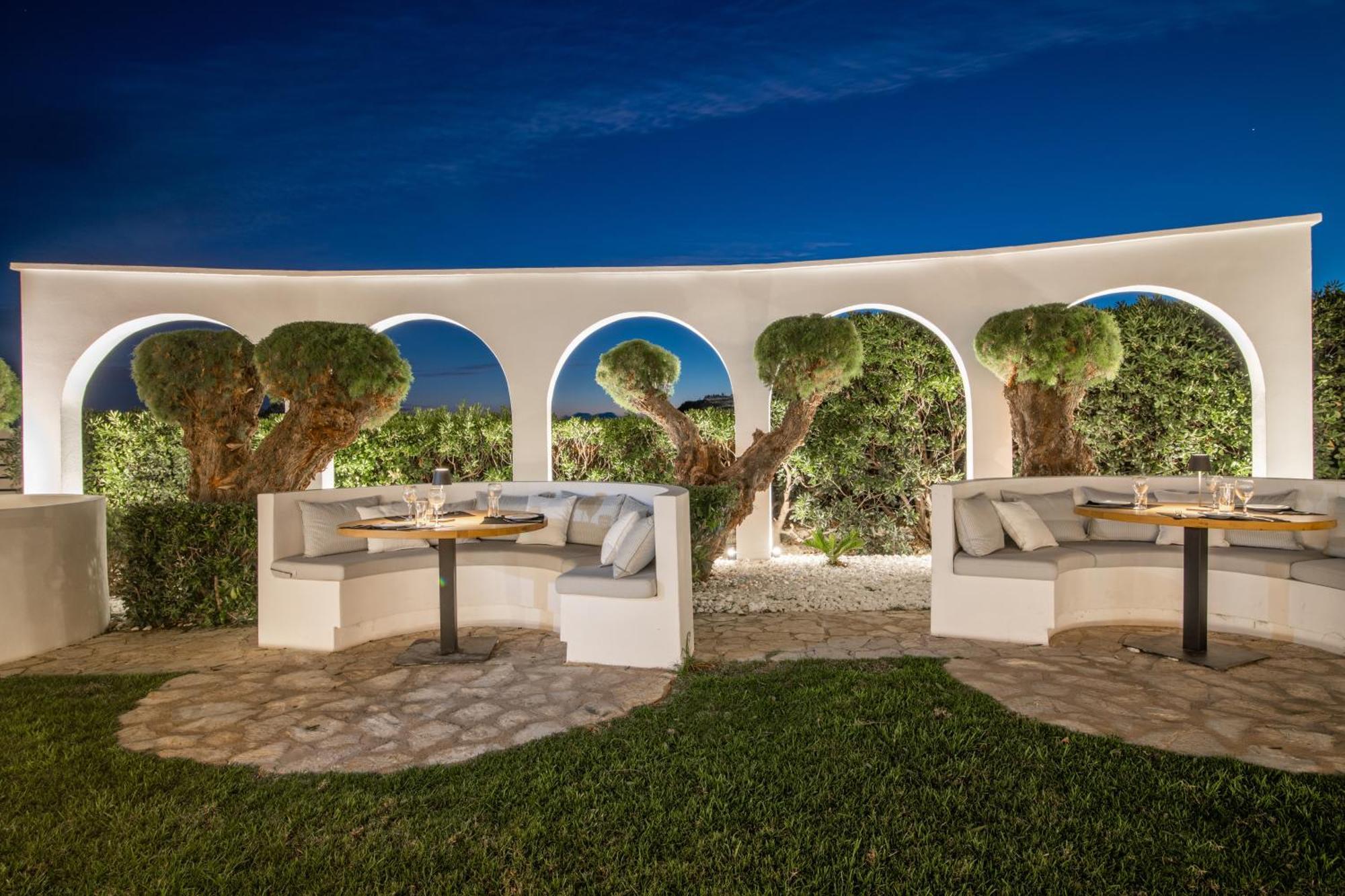 Kalamákion Crystal Beach Hotel מראה חיצוני תמונה