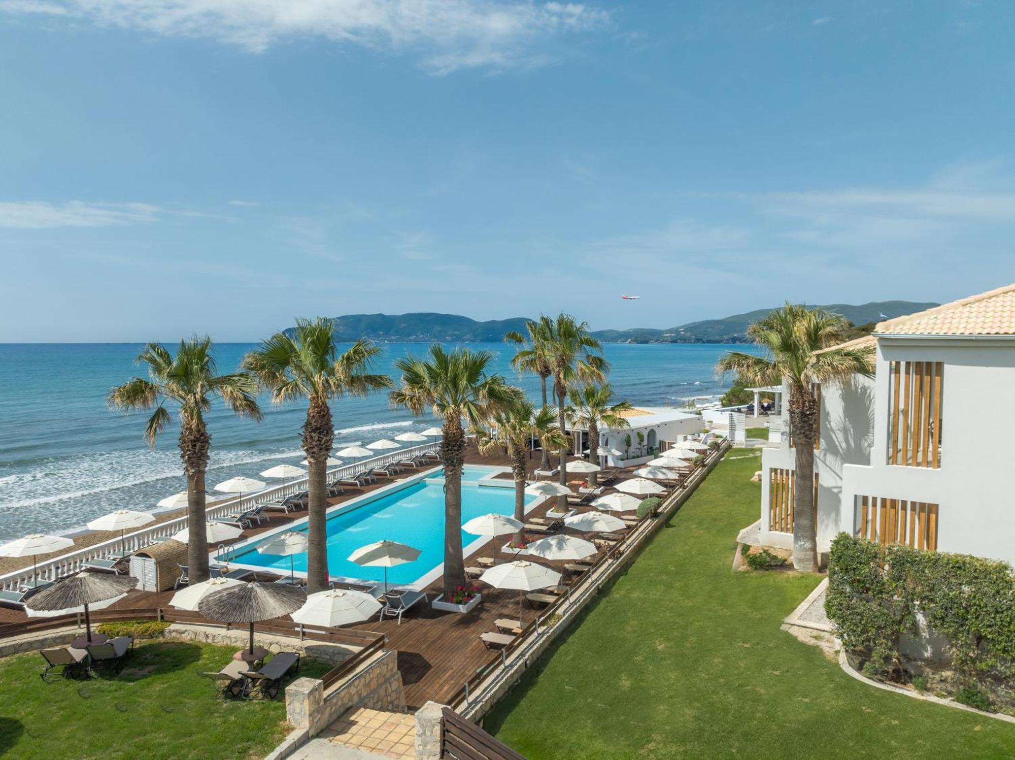 Kalamákion Crystal Beach Hotel מראה חיצוני תמונה