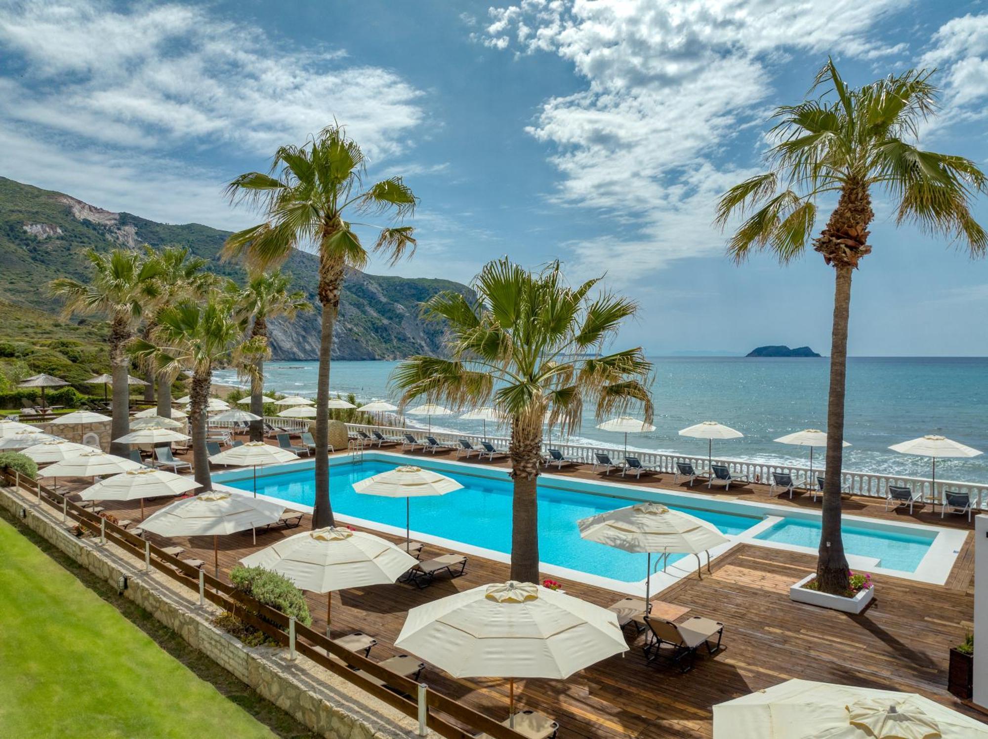 Kalamákion Crystal Beach Hotel מראה חיצוני תמונה