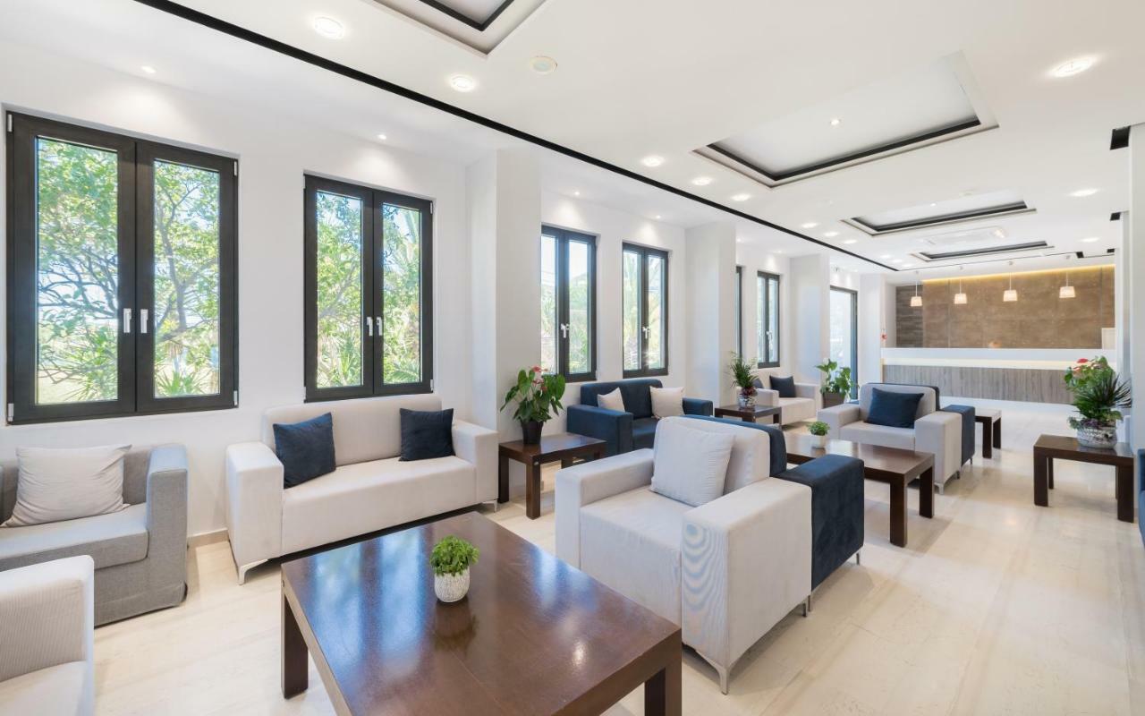 Kalamákion Crystal Beach Hotel מראה חיצוני תמונה