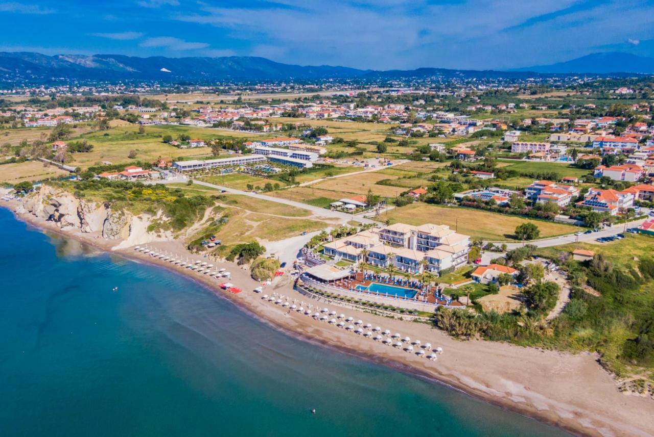 Kalamákion Crystal Beach Hotel מראה חיצוני תמונה