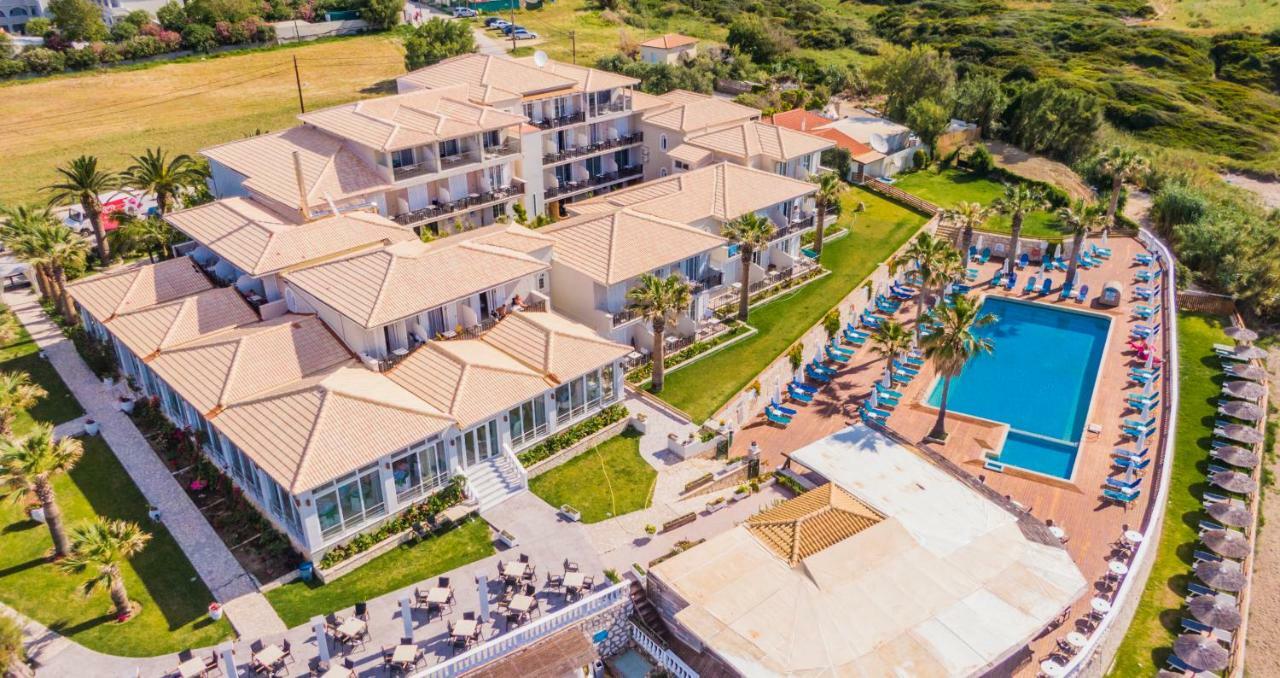 Kalamákion Crystal Beach Hotel מראה חיצוני תמונה